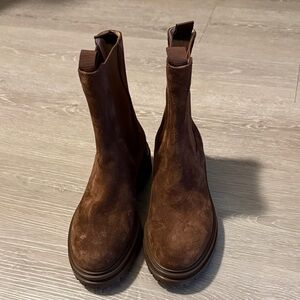 Gianvito Rossi Chester Brown Suede Chelsea Boots, Size 37.5